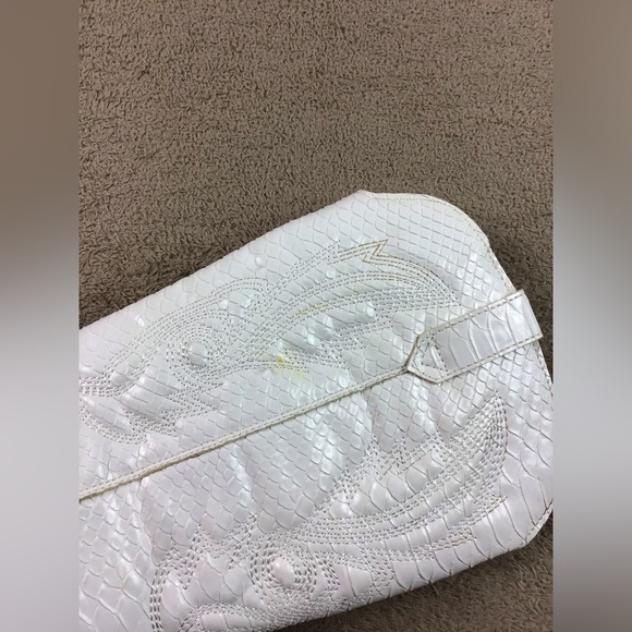 Coconuts by Matisse Faux snakeskin boots women’s size 7.5 white - Picture 11 of 16